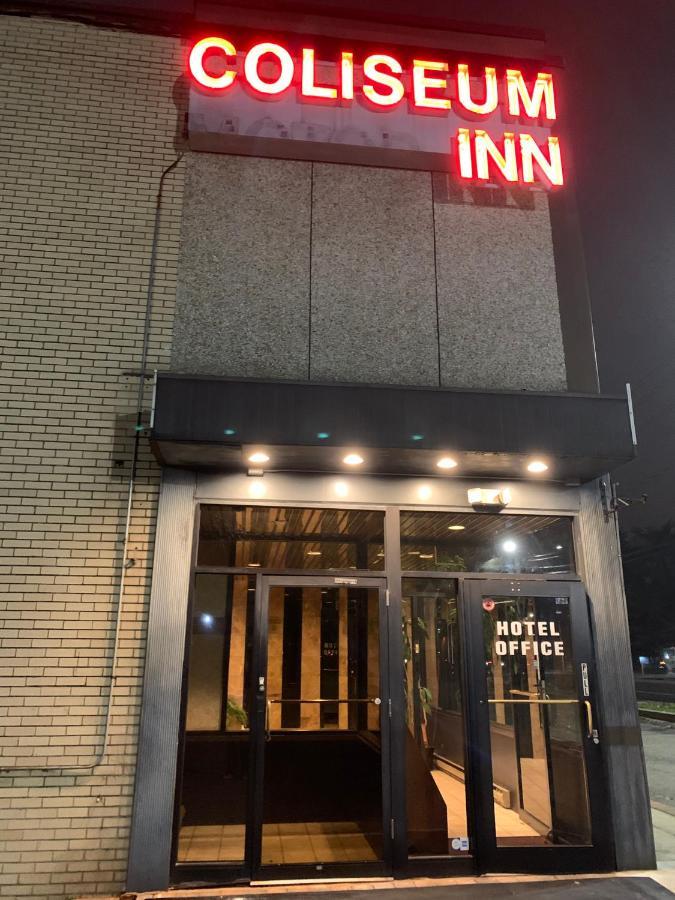 Coliseum Inn & Suites - Garden City Long Island East Meadow Exteriér fotografie